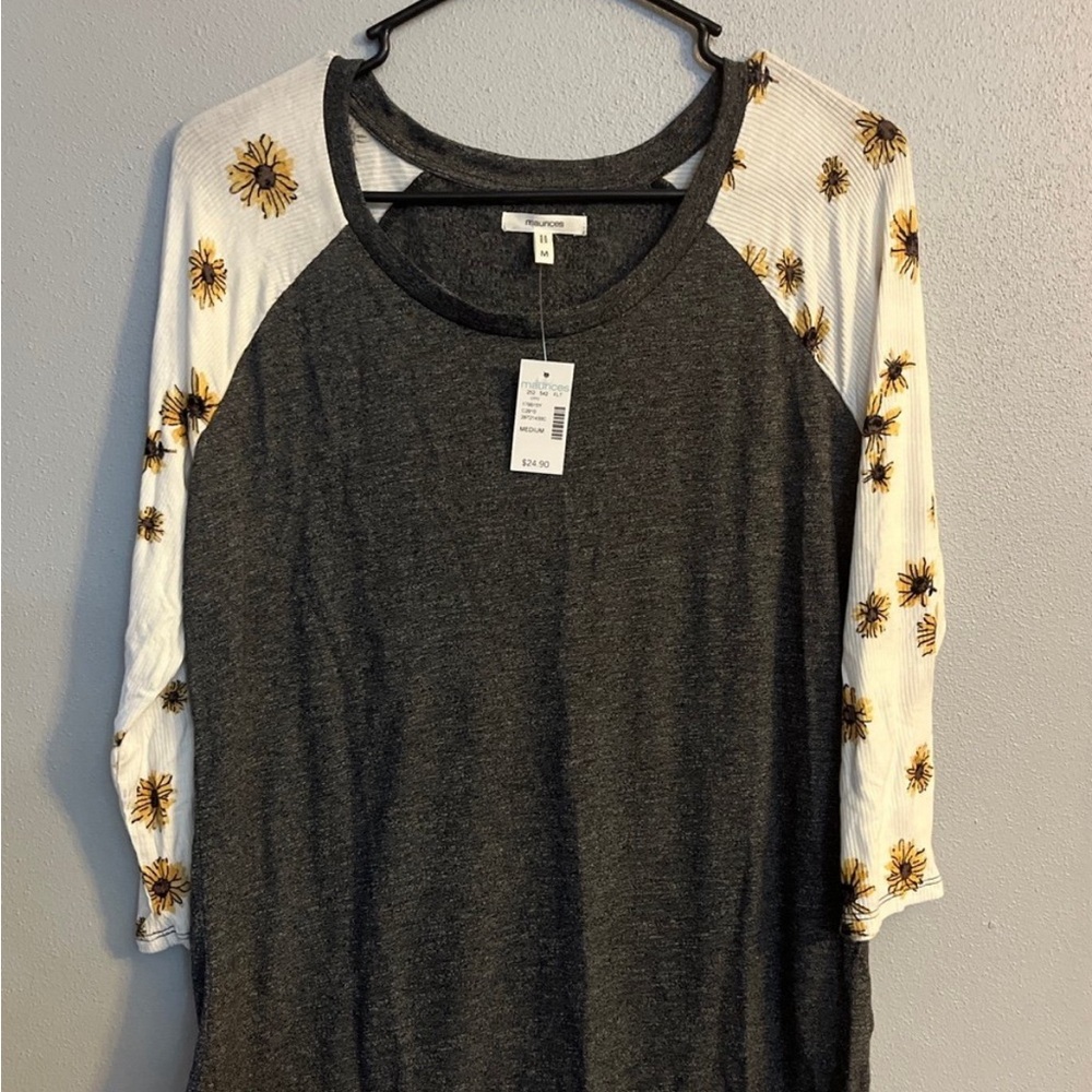Maurices mid sleeve sunflower shirt.